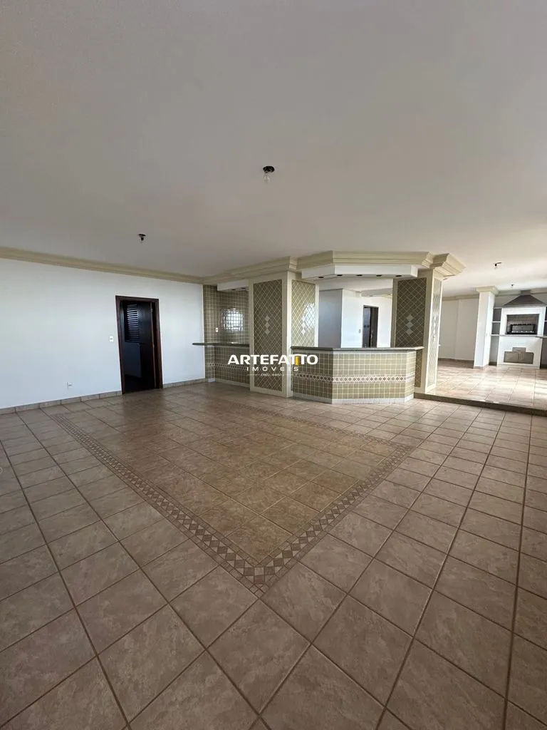 Imagem Cobertura Duplex no Centro, em Franca, com 412m2 e 3 suítes