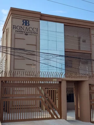Imagem Prédio Comercial de Alto Padrão para Locação em Cuiabá-MT, Bairro Bosque da Saúde: 16 Salas, 17 Banheiros, 750m² de Área.