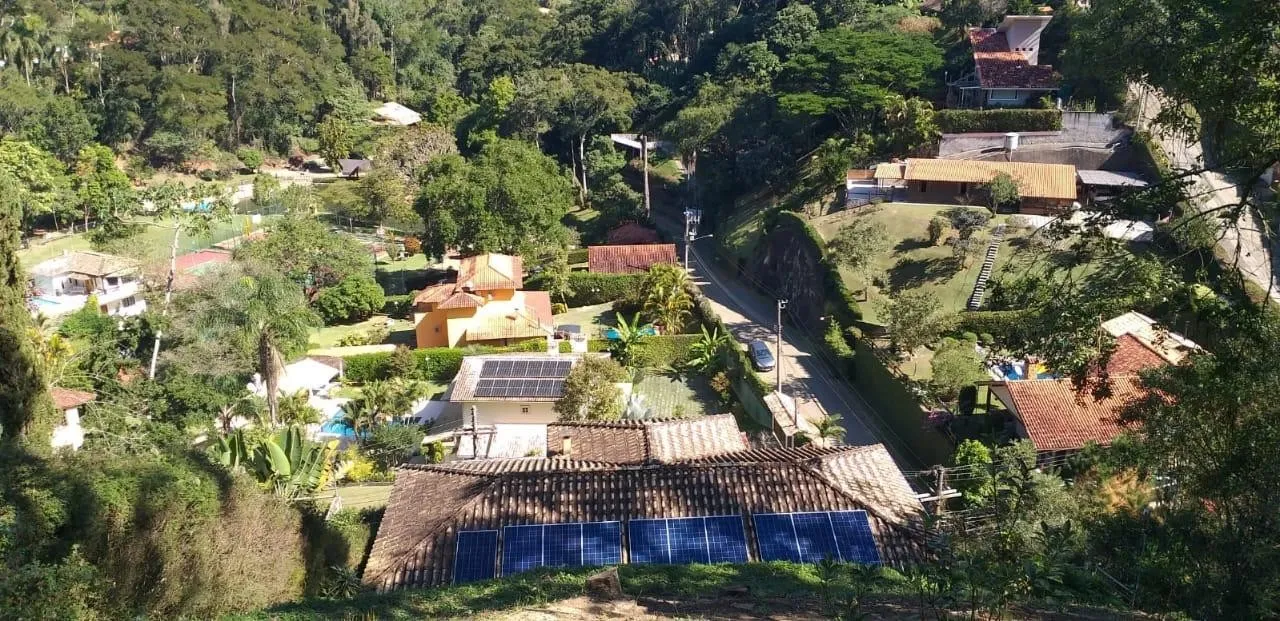 Imagem Casa em Condomínio para Locação em Petrópolis / RJ no bairro Itaipava