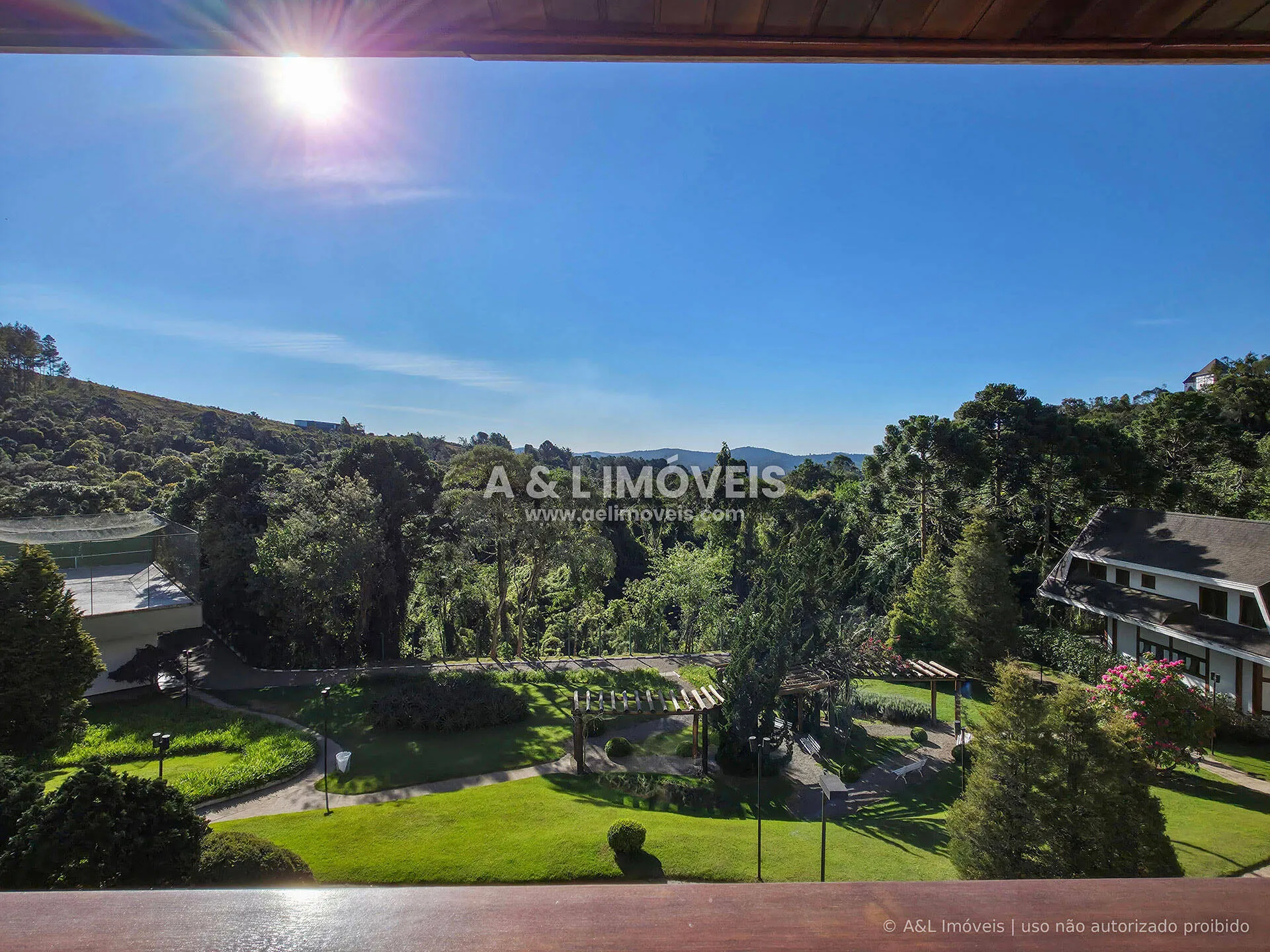 Imagem Apartamento duplex à venda | 100,21 m² | Alto do Capivari, Campos do Jordão