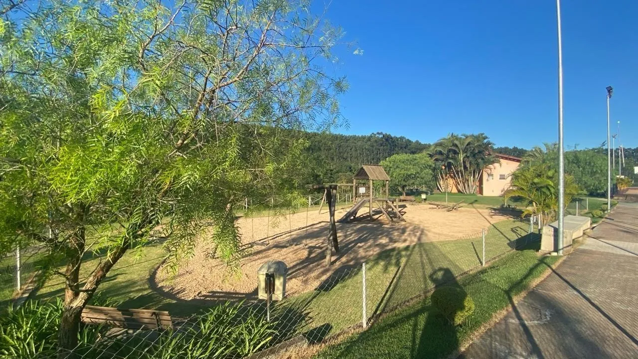 Imagem Terreno de 1.004,54m² com Excelente Topografia no Condomínio Fazenda Alta Vista