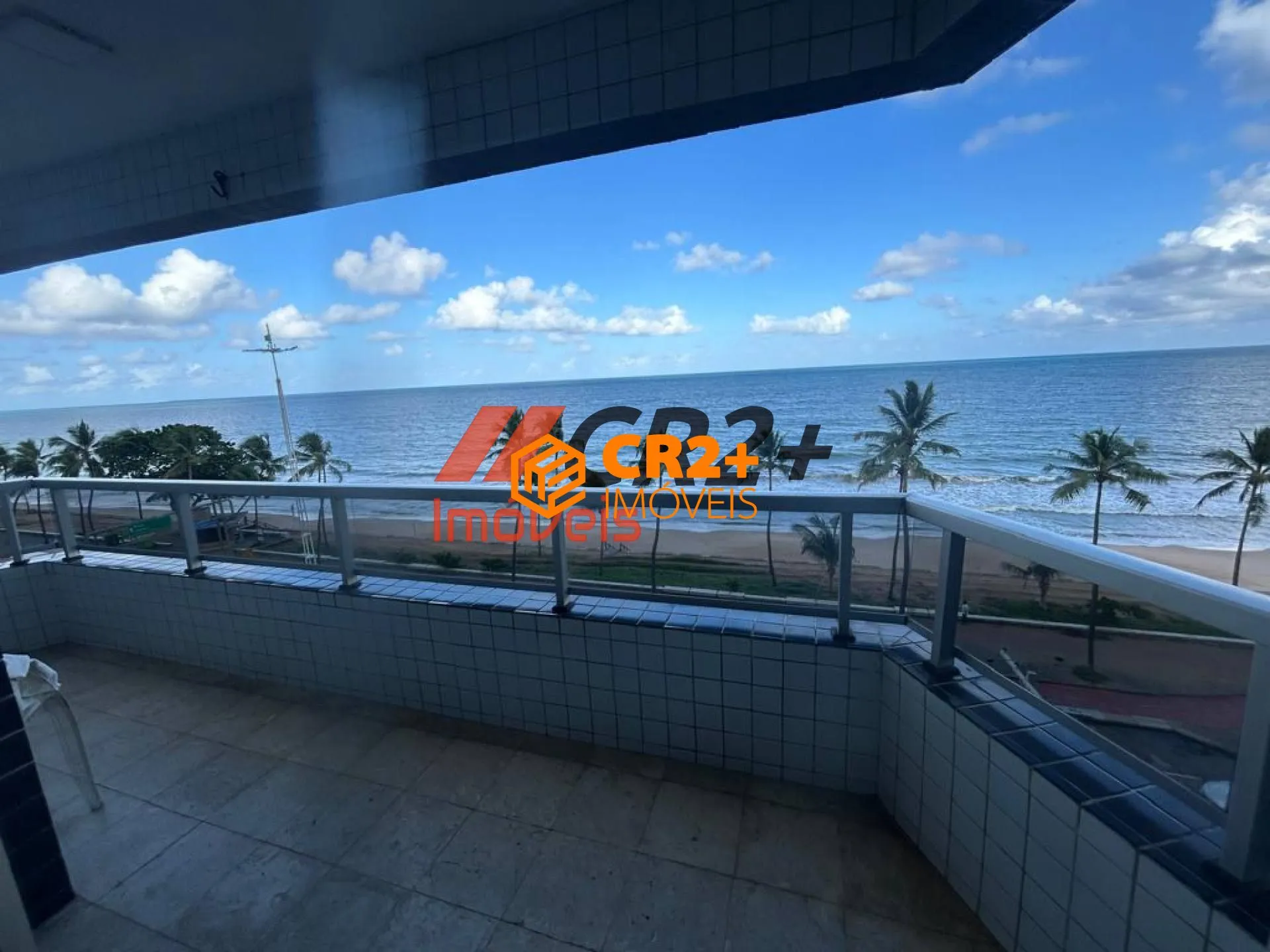 Imagem Apartamento para alugar com 04 quartos 02 suítes na AV. Boa Viagem-189m² em Reci
