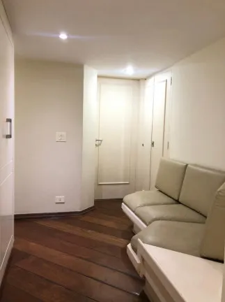 Imagem Apartamento com 3 Quartos para Alugar, 214 m² em Cerqueira César - São Paulo