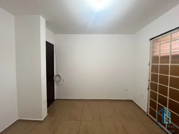Imagem Casa com edícula 04 quartos c/suíte, 8 vagas no Uberaba/Jardim das Américas em Curitiba PR