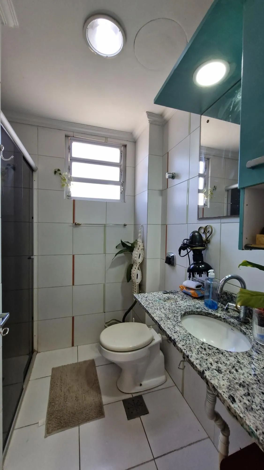 Imagem Excelente Apartamento de dois Dormitórios perto do Bourbon Aparício Borges.