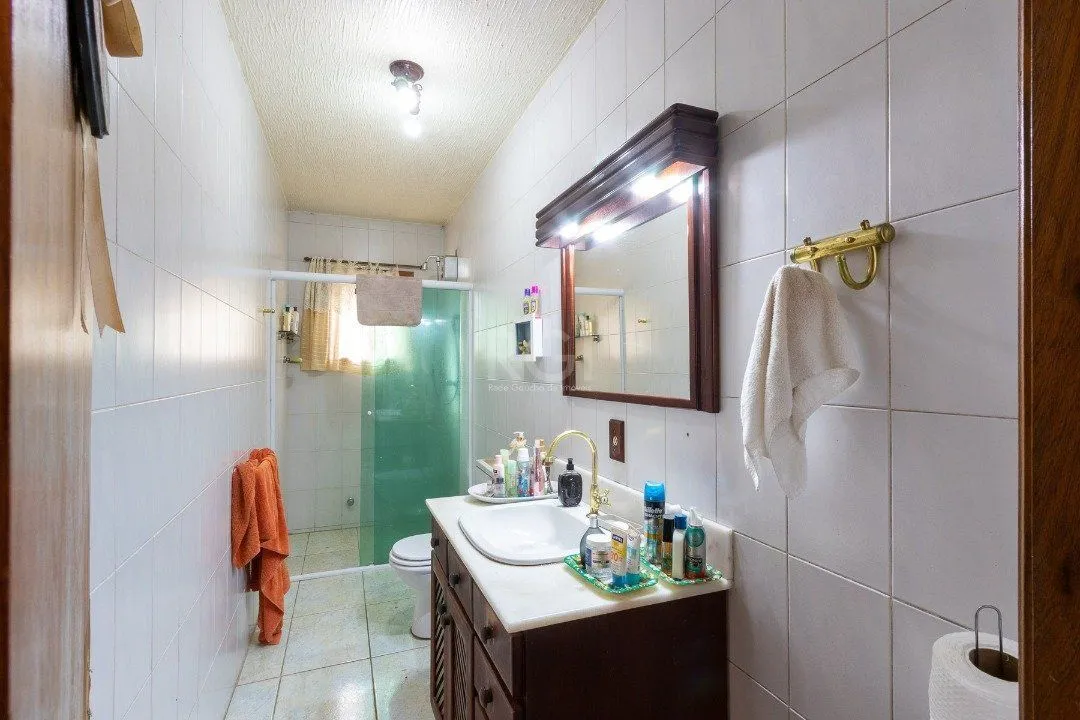 Imagem Casa Condominio para Venda - 386m², 3 dormitórios, sendo 2 suites, 2 vagas - Espirito Santo