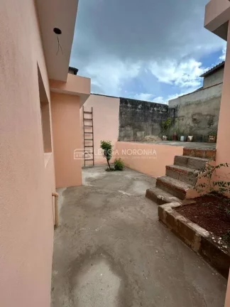 Imagem Casa à Venda