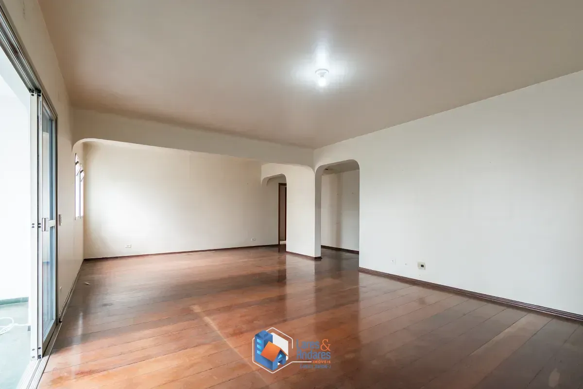 Imagem Apartamento para venda em Moema com 4 quartos, sendo 3 suítes, 196m²