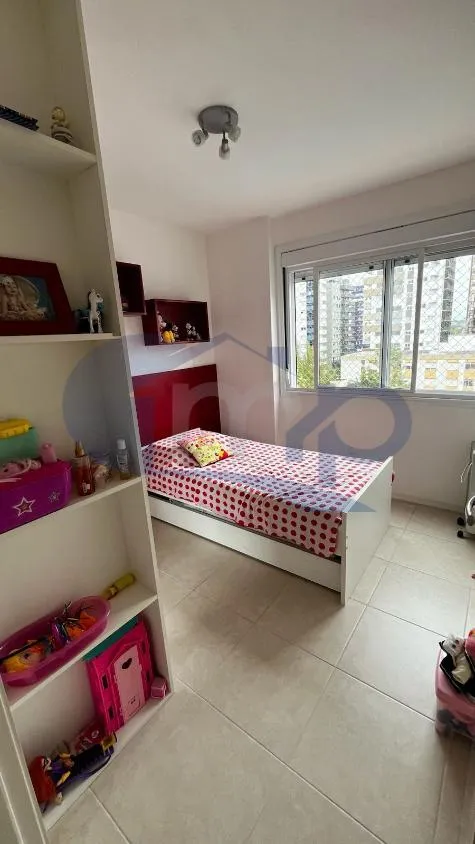 Imagem Apartamento Semimobiliado de 3 Dormitorios a Venda no Edificio Santorini, no Bairro Predial em Torres/RS