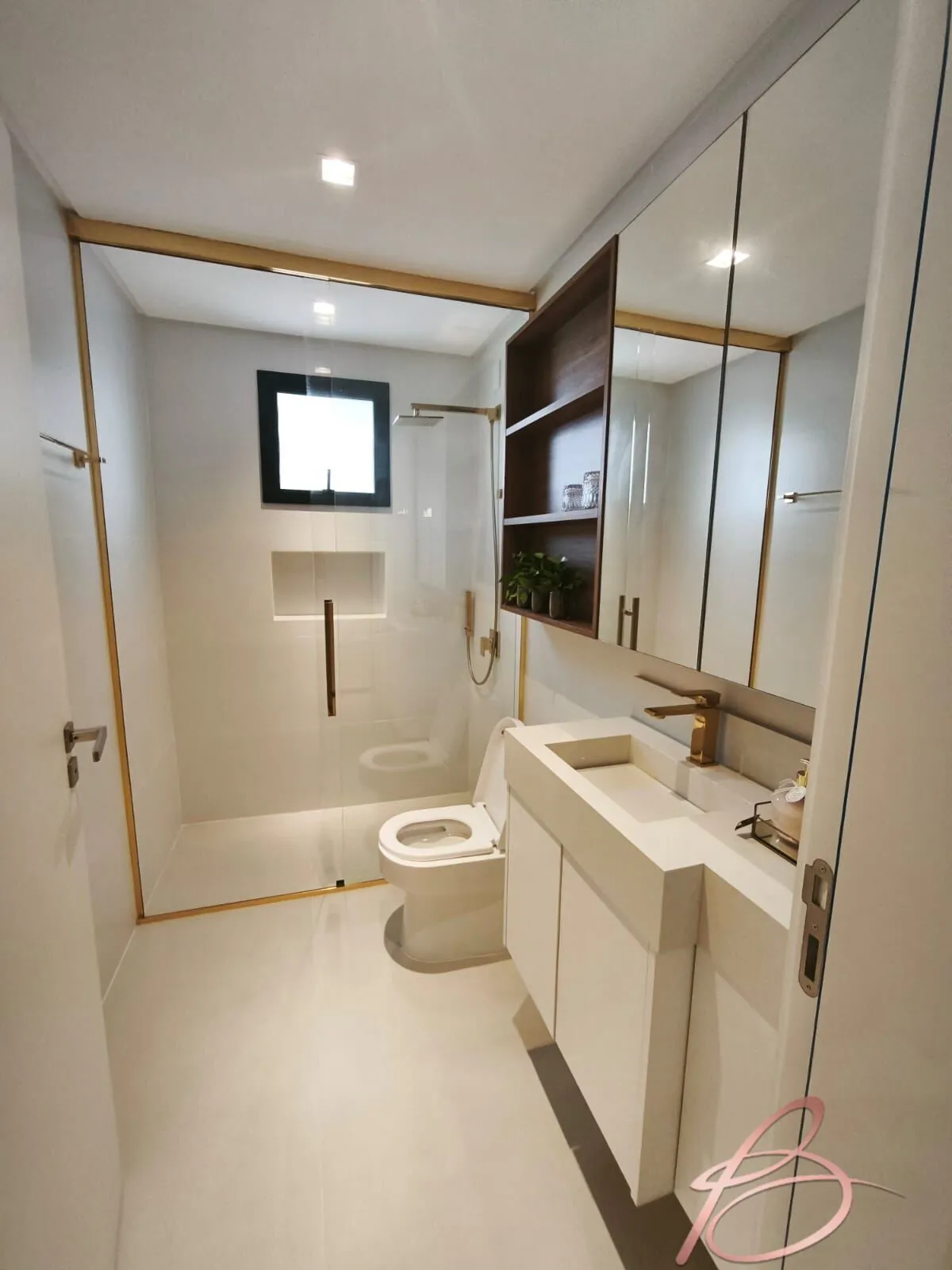 Imagem Apartamento Alto Padrão 3 suítes em Balneário