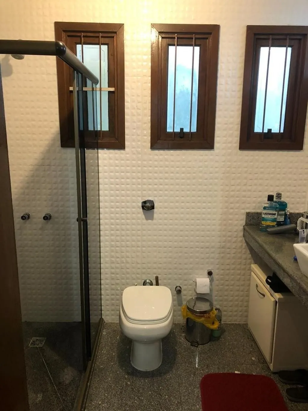 Imagem Casa de 3 dormitórios à venda no Bairro, Jardim do Salso - Porto Alegre