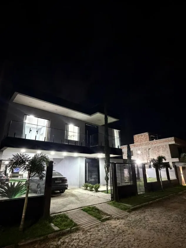Imagem CASA DE LUXO À VENDA EM CONTAGEM/MG , Área de 915 m²