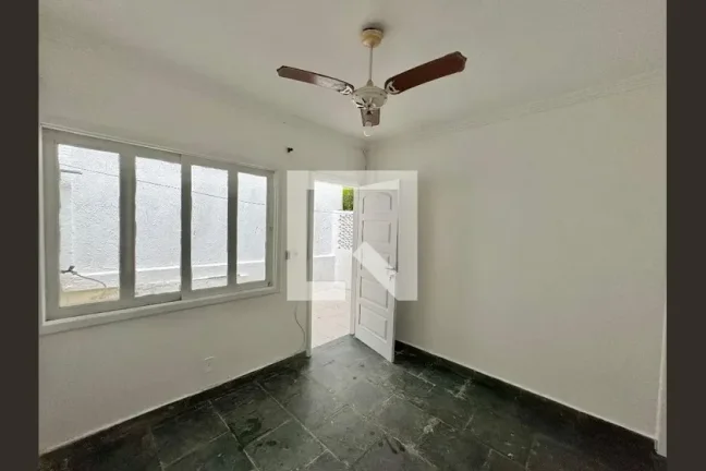 Imagem Casa à Venda - Vargem Pequena, 1 Quarto, 45 m2