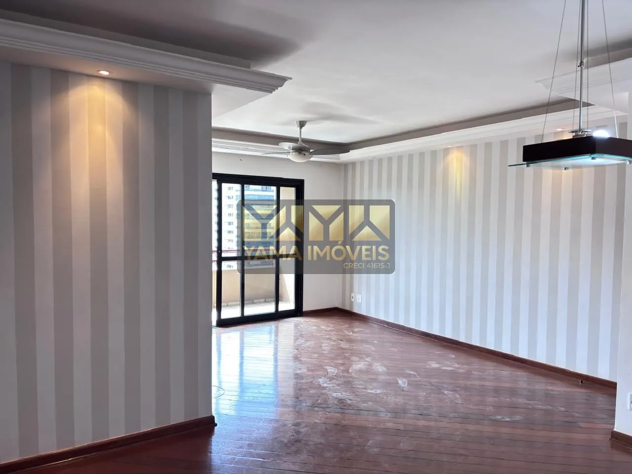Imagem Edifício Cartier Tower - Apartamento 3 Dormitórios (1 Suíte) - 124 m² - 2 Vagas - Edifício Cartier Tower - Centro