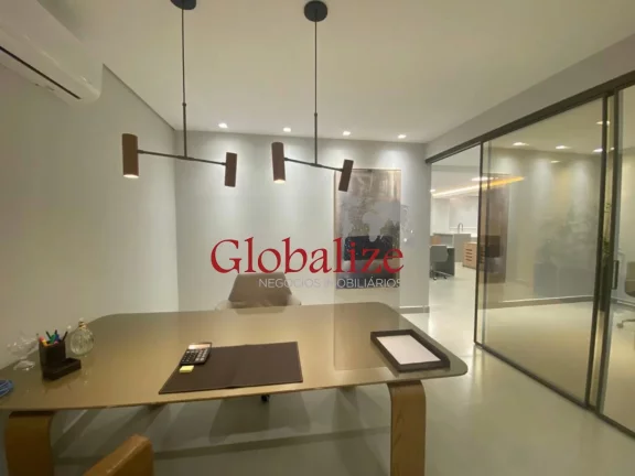 Imagem Sala comercial à venda com 100m², 1 vaga, recepção por R$480.000,00 na Vila Mathias em Santos