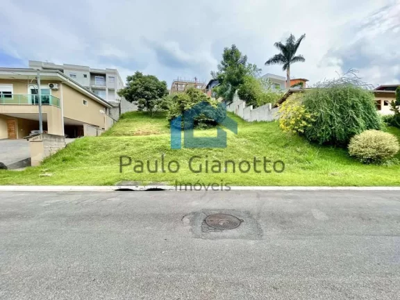 Foto do imóvel Terreno no Condomínio Village Los Angeles Granja Viana em Rua Pinheiros