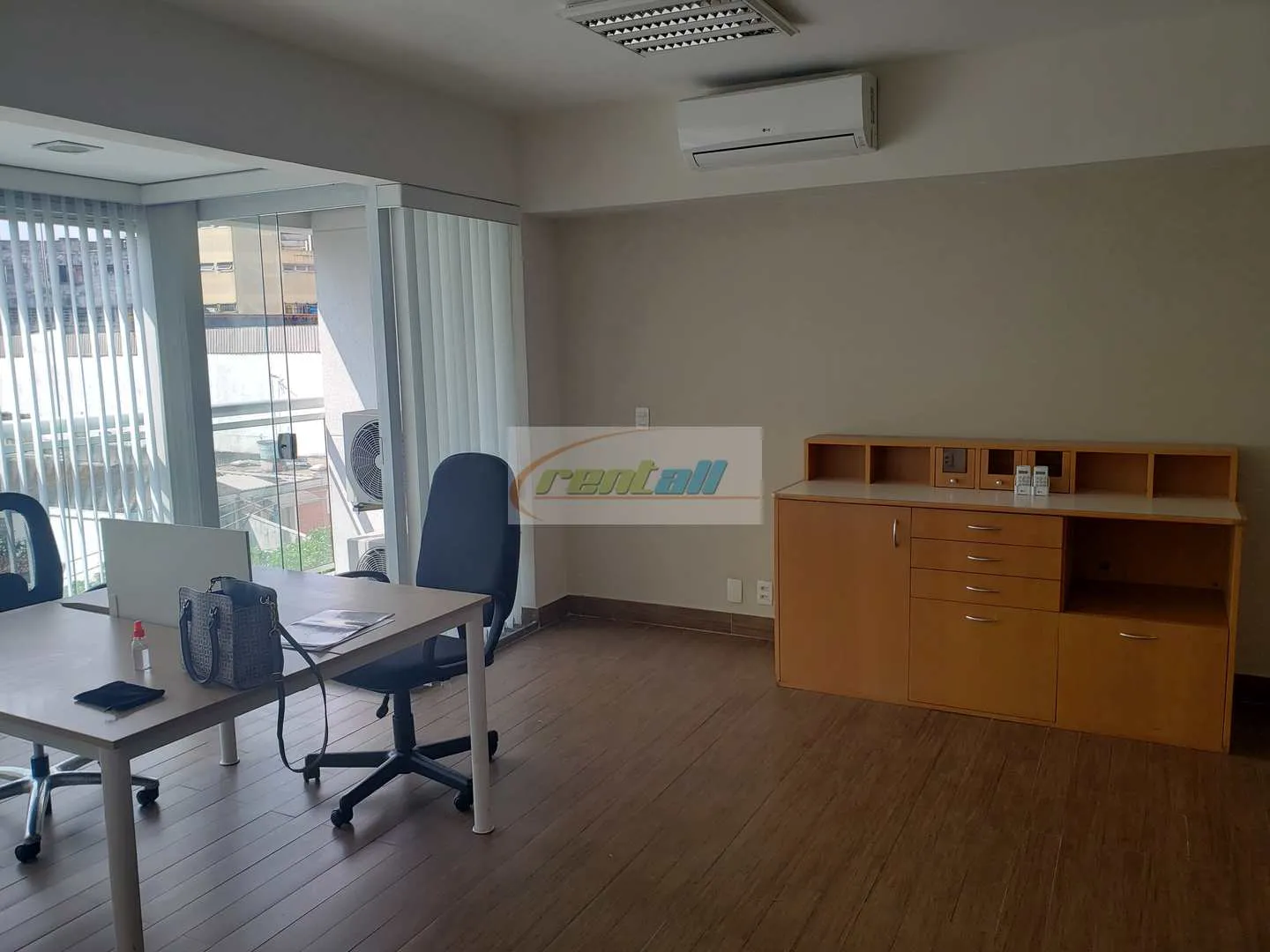 Imagem Conjunto Comercial/Sala
