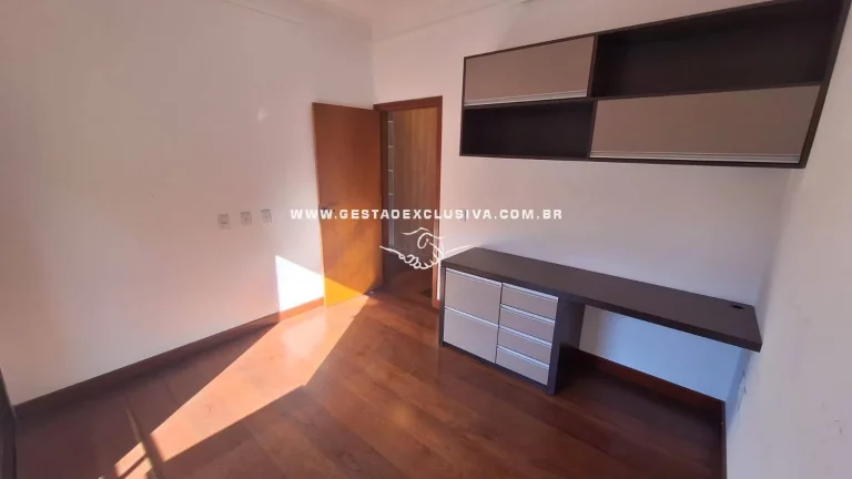 Imagem CASA VILA CRISTO REDENTOR 4 DORM 2 SUITES