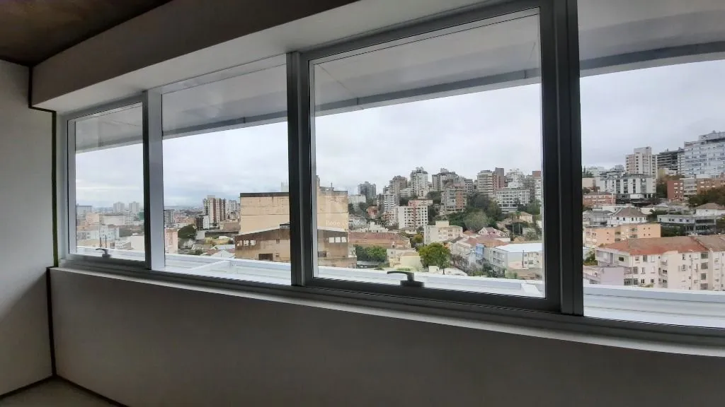 Imagem Sala Para Comprar m² por R$ 350.000,00- Floresta - Porto Alegre/RS