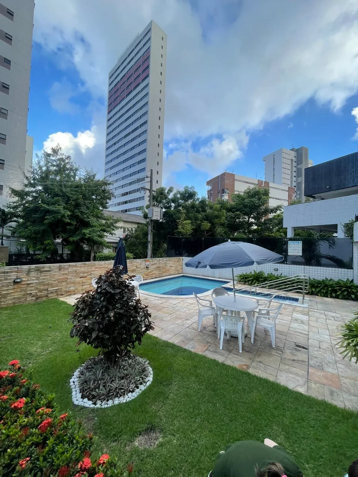 Imagem Apartamento com 3 Quartos à Venda, 87 m² em Casa Amarela - Recife