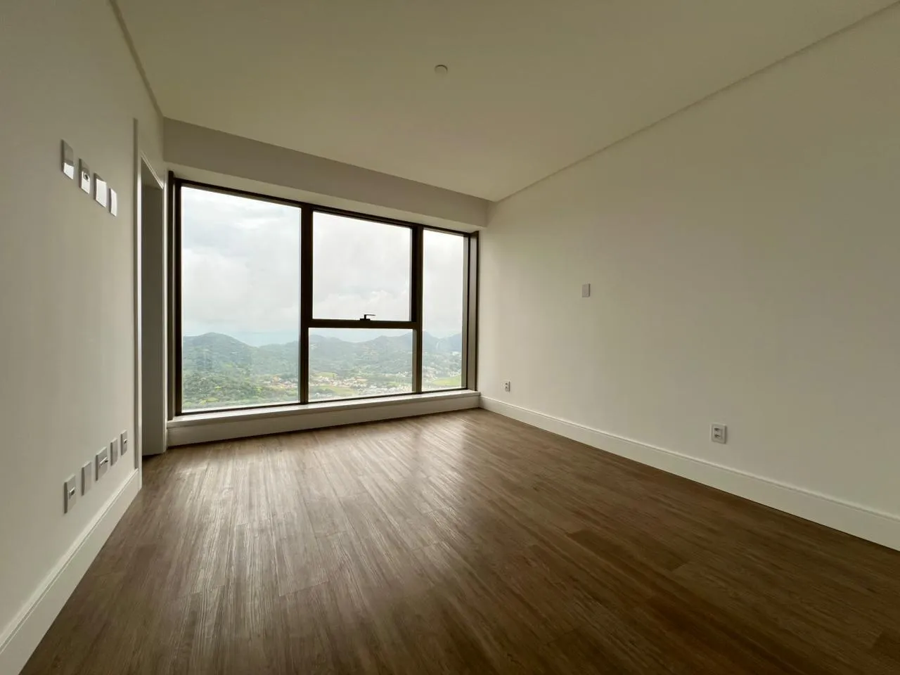 Imagem Apartamento com vista para o mar à venda com 530m2 por R$ 26.000.000,00