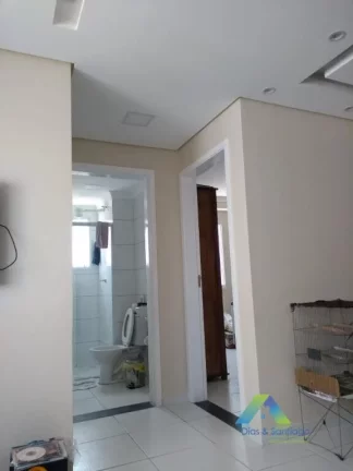 Imagem Apartamento com 2 dormitórios, sala 2 ambientes, 1 vaga com excelente localização e valor !