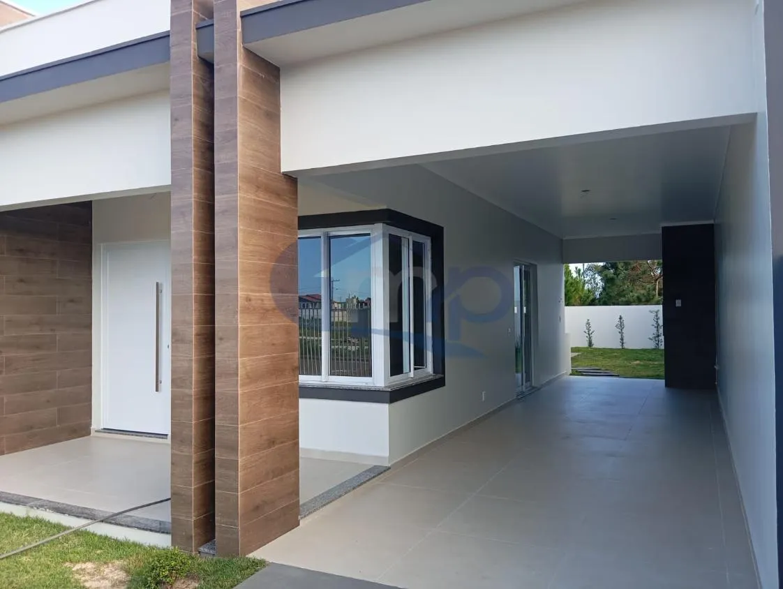 Imagem Casa de 2 Dormitorios com Piscina a Venda no Novo Passo, em Passo de Torres/SC