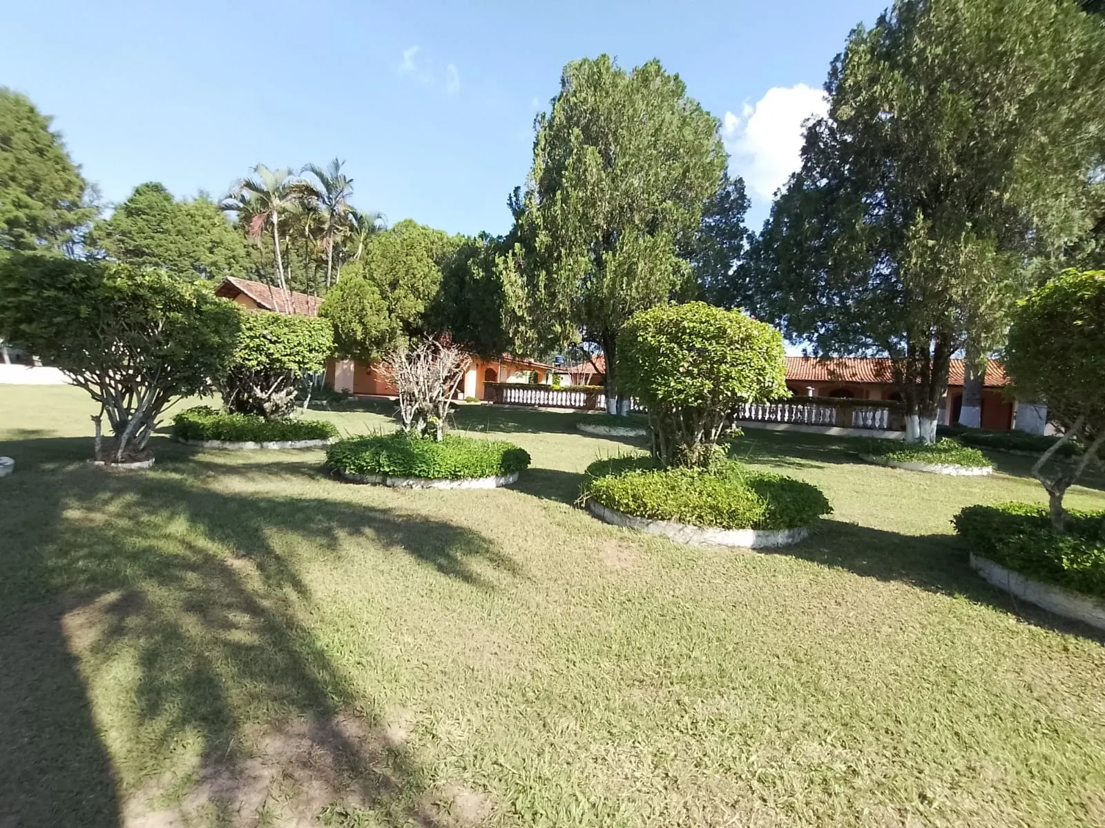 Imagem Terreno de 800m² com Vista para o Lago no Condomínio Village da Serra - Araçoiaba da Serra-SP