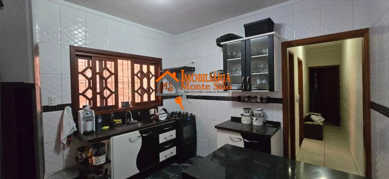 Imagem Sobrado com 2 dormitórios à venda, 150 m² por R$ 500.000,00 - Jardim Santa Cecília - Guarulhos/SP