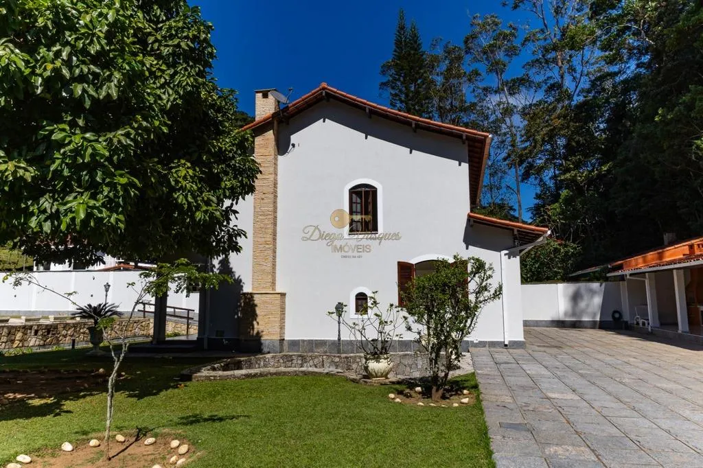 Imagem Casa em Condomínio para Locação em Teresópolis / RJ no bairro Carlos Guinle