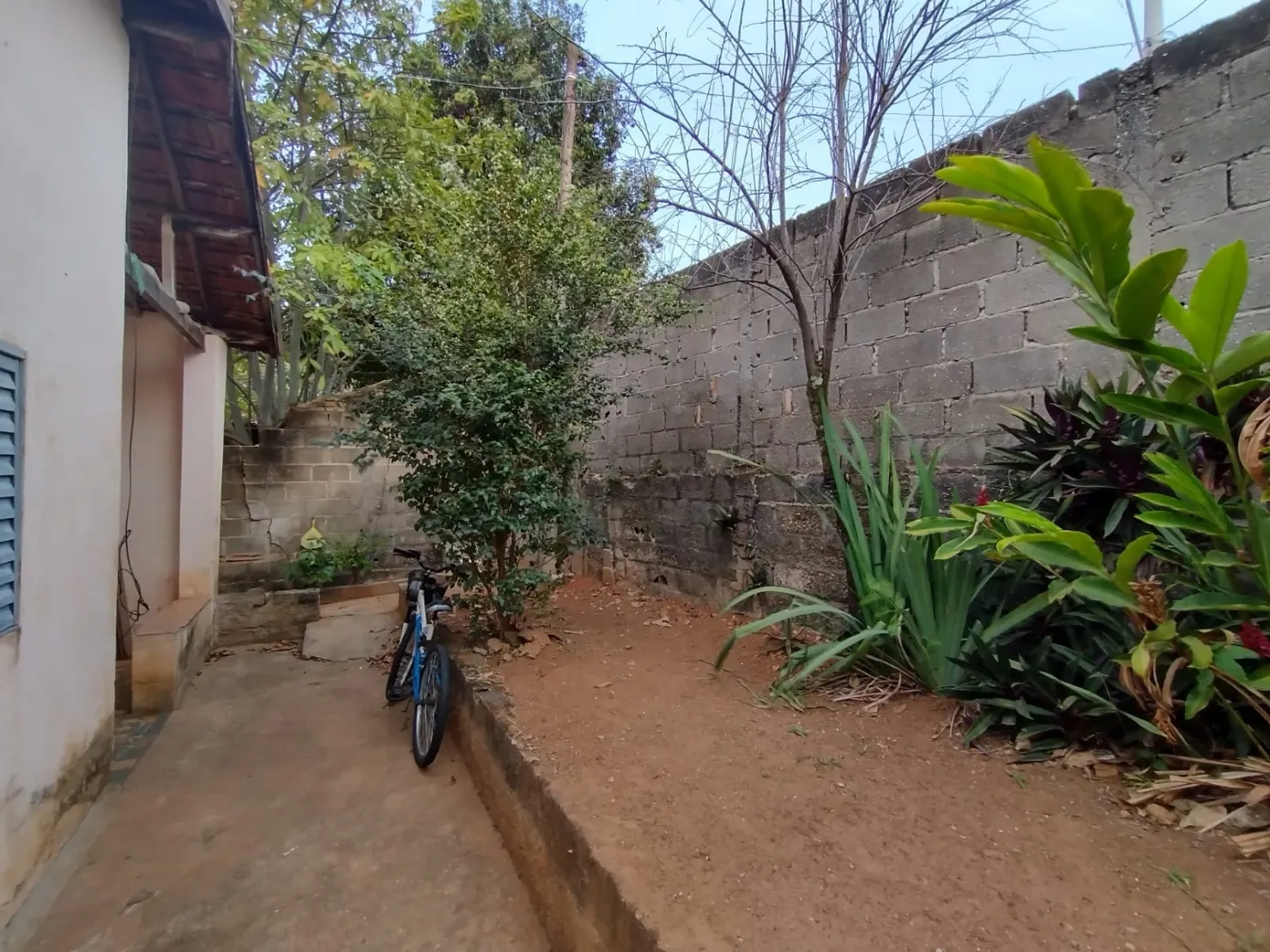 Imagem Casa à venda 2 Quartos, 250M², Alto São Pedro, Taubaté - SP
