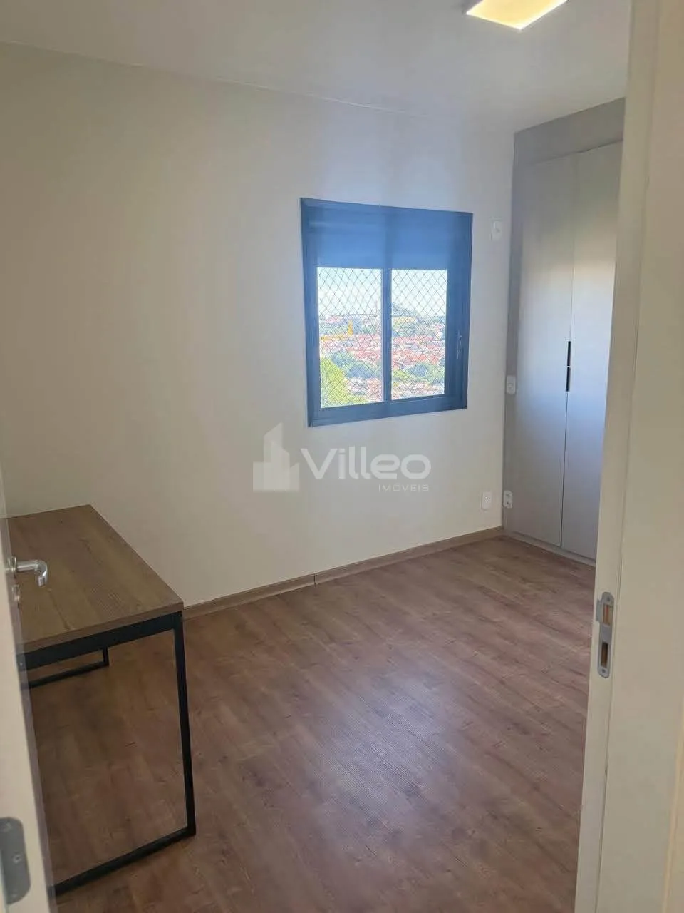 Imagem Este apartamento está localizado no 9º andar, proporcionando vista livre e ótima iluminação nat...