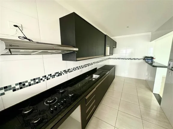 Imagem APARTAMENTO COM 135 m² - CAIÇARA - PRAIA GRANDE SP