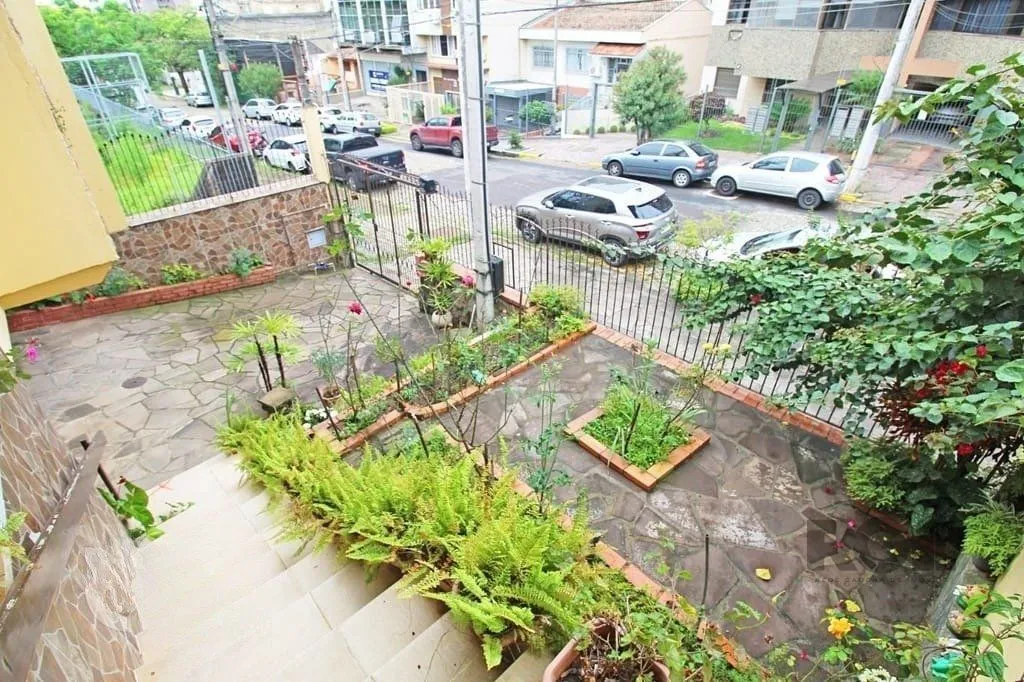 Imagem Excelente casa de 154m² com 3 dormitórios e 2 vagas.