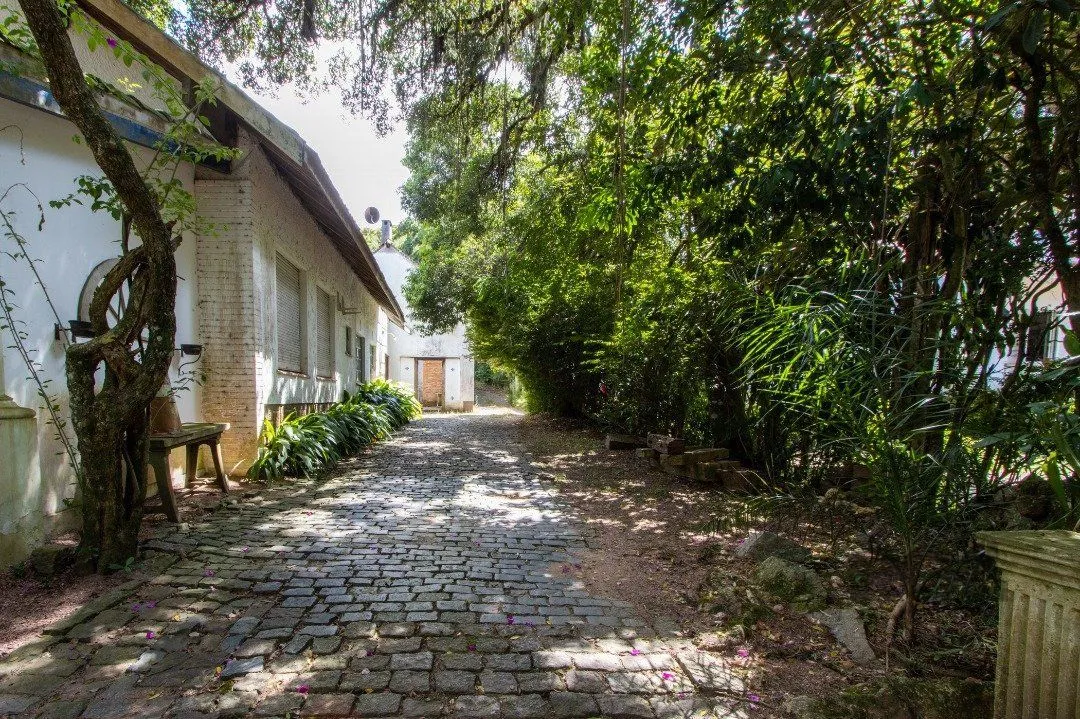 Imagem Casa em Pedra Redonda