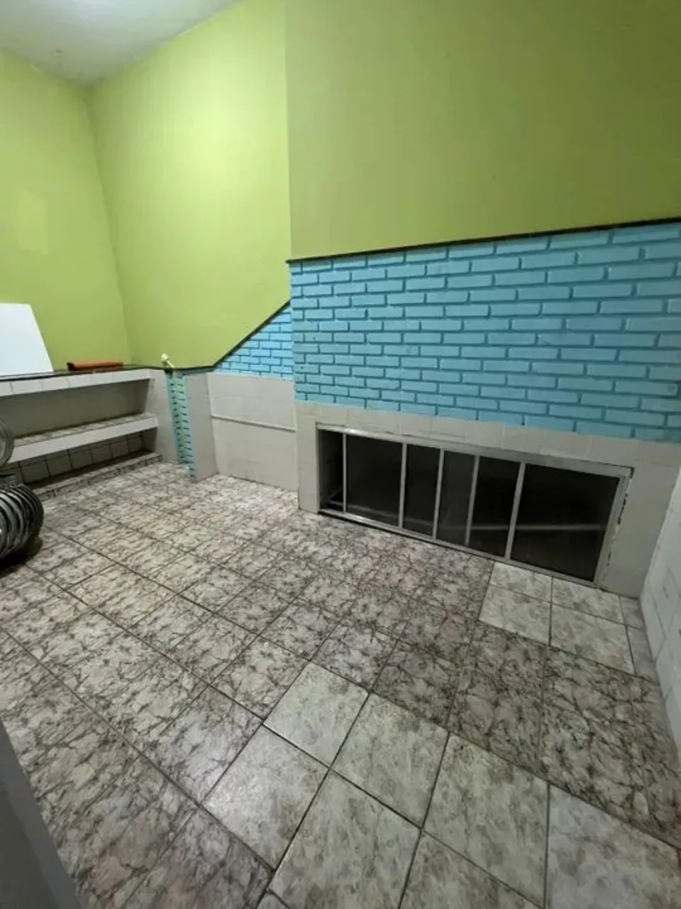 Imagem Salão Comercial à Venda em Sorocaba-SP: 3 Salas, 2 Banheiros, 279m² no Jardim do Sol!