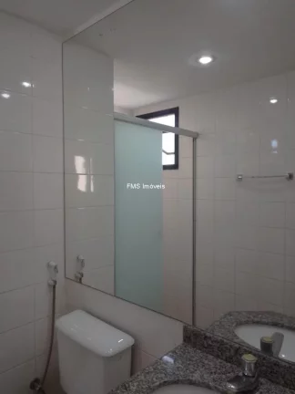 Imagem Apartamento à venda na Vila Andrade com 2 quartos, 2 salas, 1 banheiro, 1 vaga.