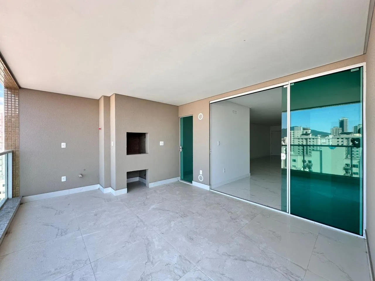 Imagem Apartamento à venda com 159m2 por R$ 2.300.000,00