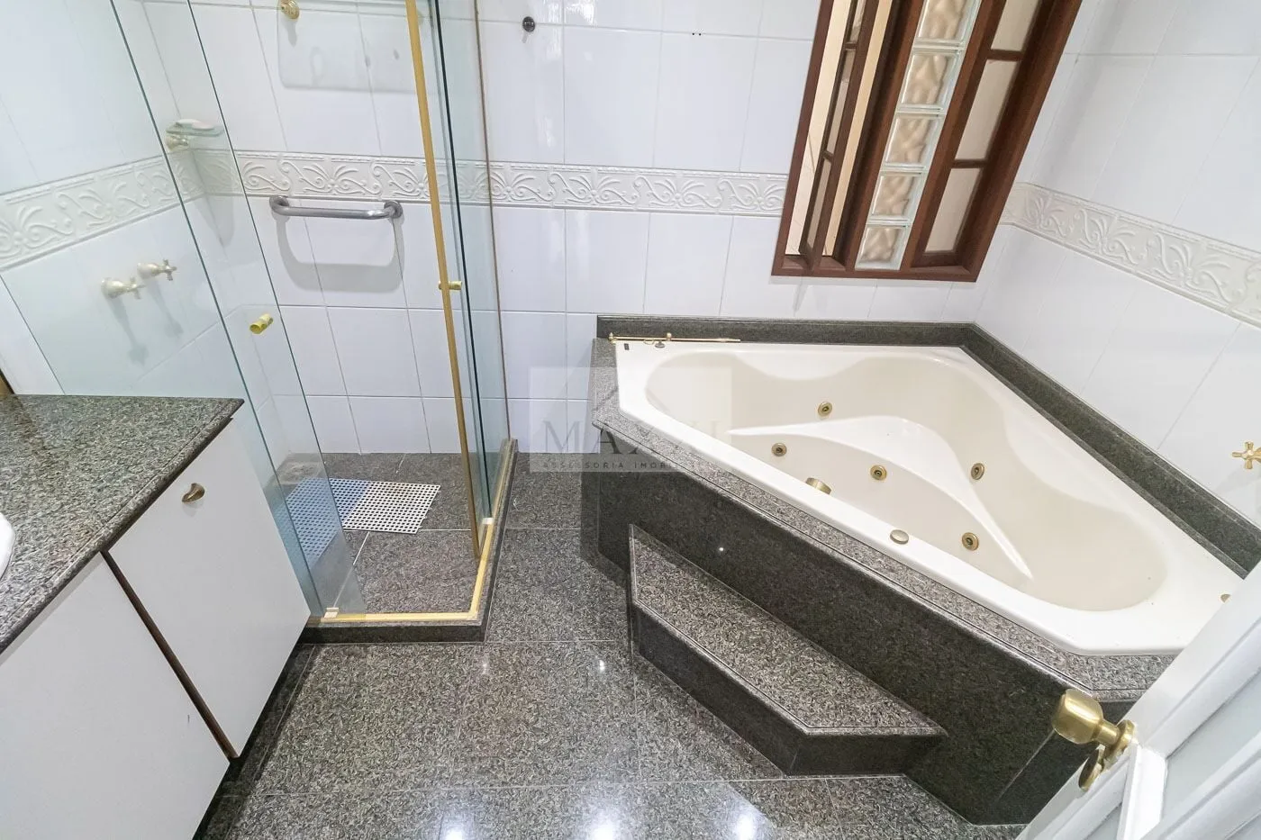 Imagem Condominio Terral - Casa à Venda no Condomínio Terral PASSANDO POR REFORMA