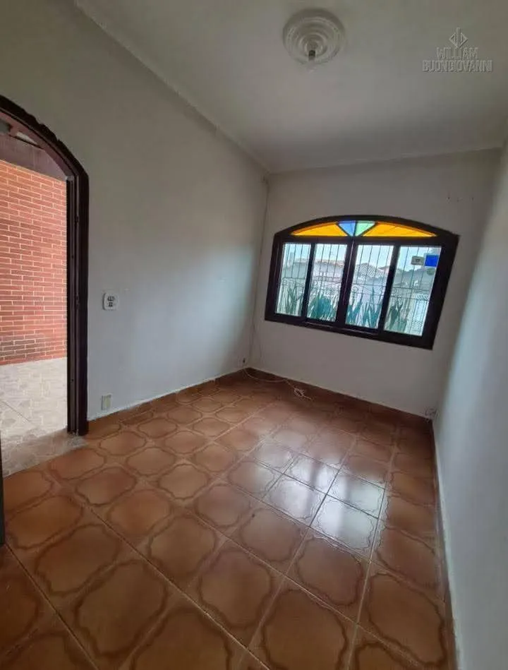 Imagem CASA 2 QUARTOS, SENDO 1 SUÍTE - JARDIM IMPERADOR - PRAIA GRANDE/SP