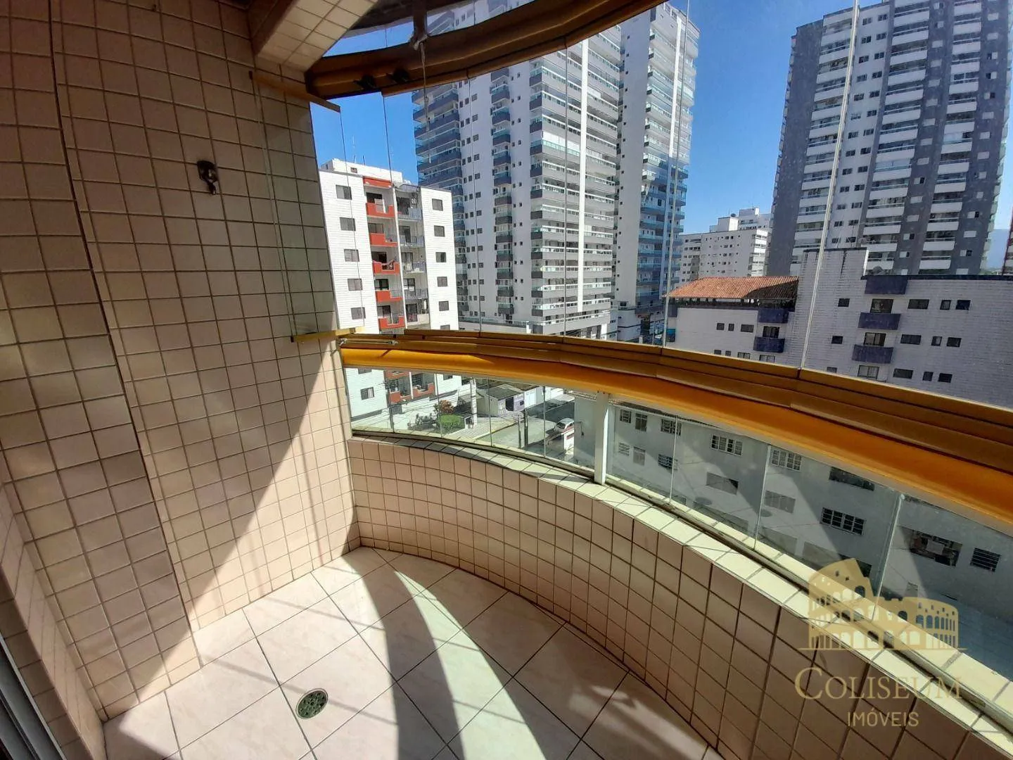Imagem Apartamento com 2 dormitórios à venda, 67 m² por R$ 400.000,00 - Vila Assunção - Praia Grande/SP