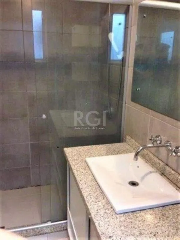 Imagem EXCELENTE APARTAMENTO À VENDA EM IPANEMA - PORTO ALEGRE