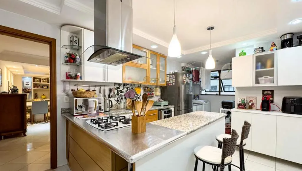 Imagem Apartamento para Venda em Teresópolis / RJ no bairro Alto