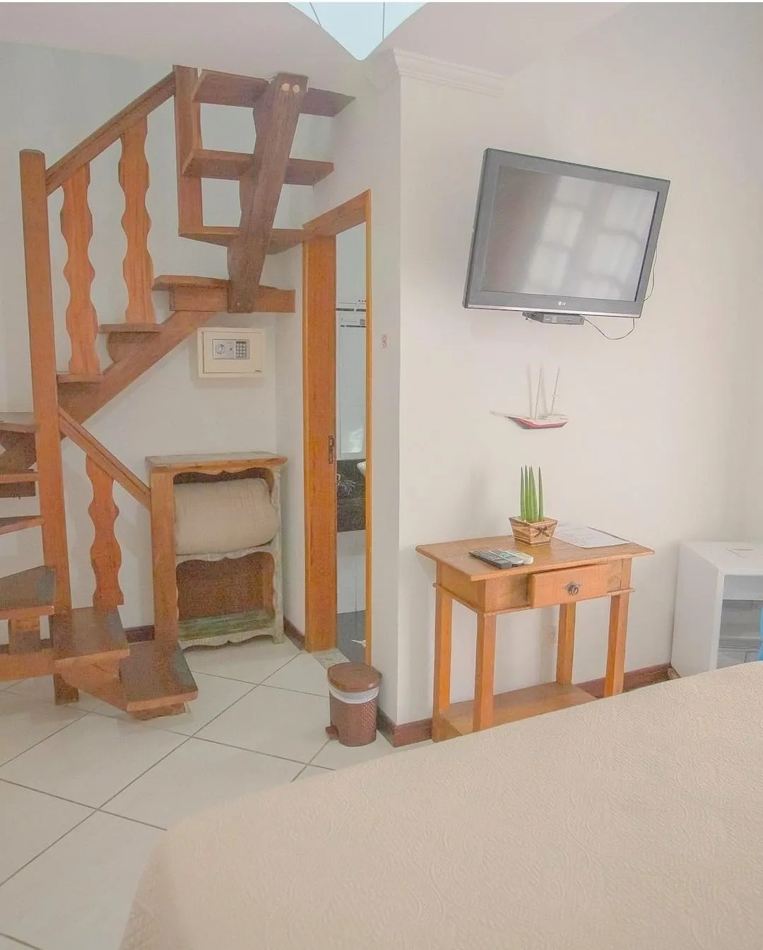 Imagem Pousada Colonial com 10 Quartos, Infraestrutura Independente e Apartamento Exclusivo, Ideal para Eventos Inesquecíveis