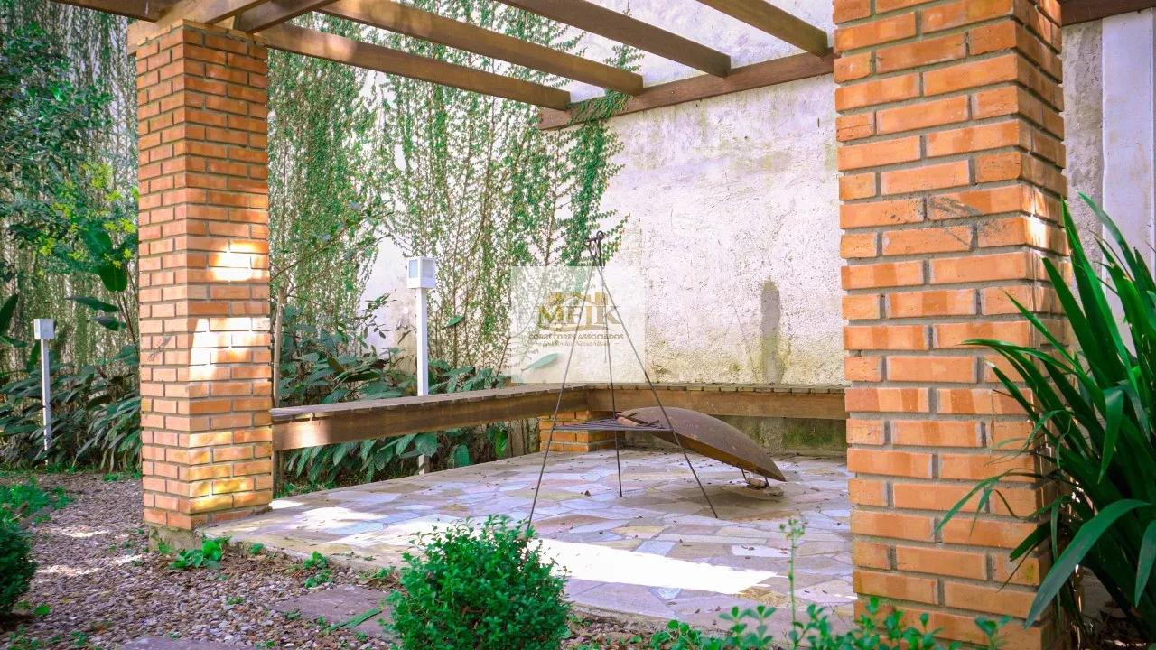Imagem Apartamento com 2 e 3 quartos a venda no Bairro Bacacheri
