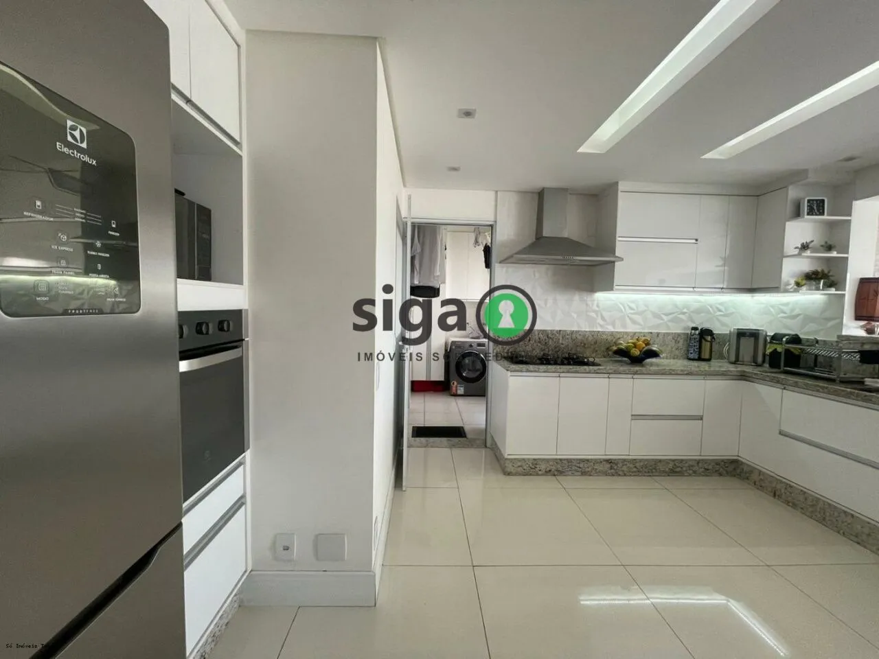 Imagem Luxo e Conforto no Tatuapé: 163m² Mobiliado, 4 Dorms (2 Suítes) e Lazer de Clube