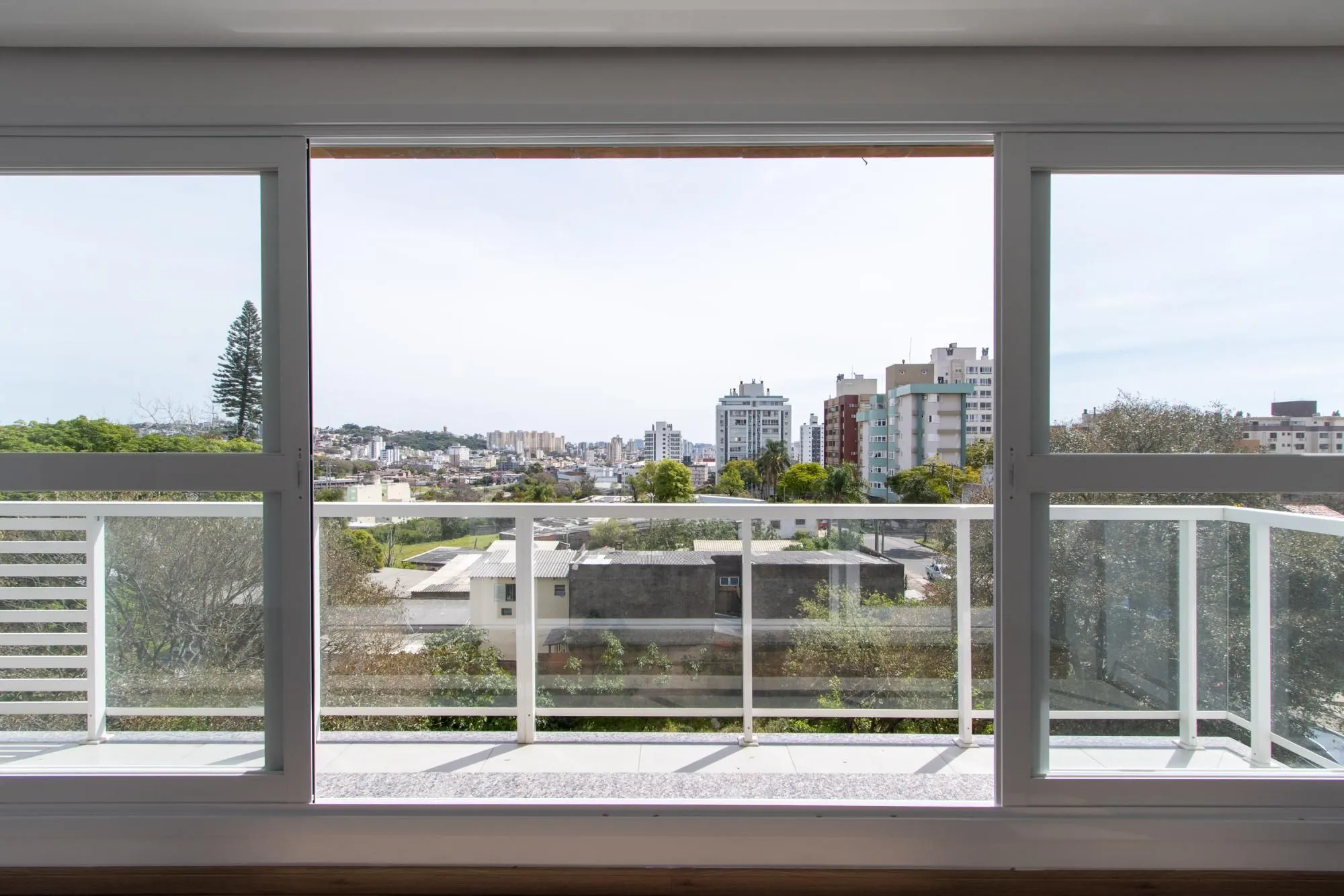 Imagem **Apartamento Novo no Bairro Jardim Botânico, Porto Alegre, RS**