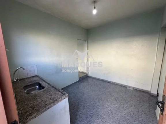 Imagem Imóvel c/ 2 casas em terreno de 435m2