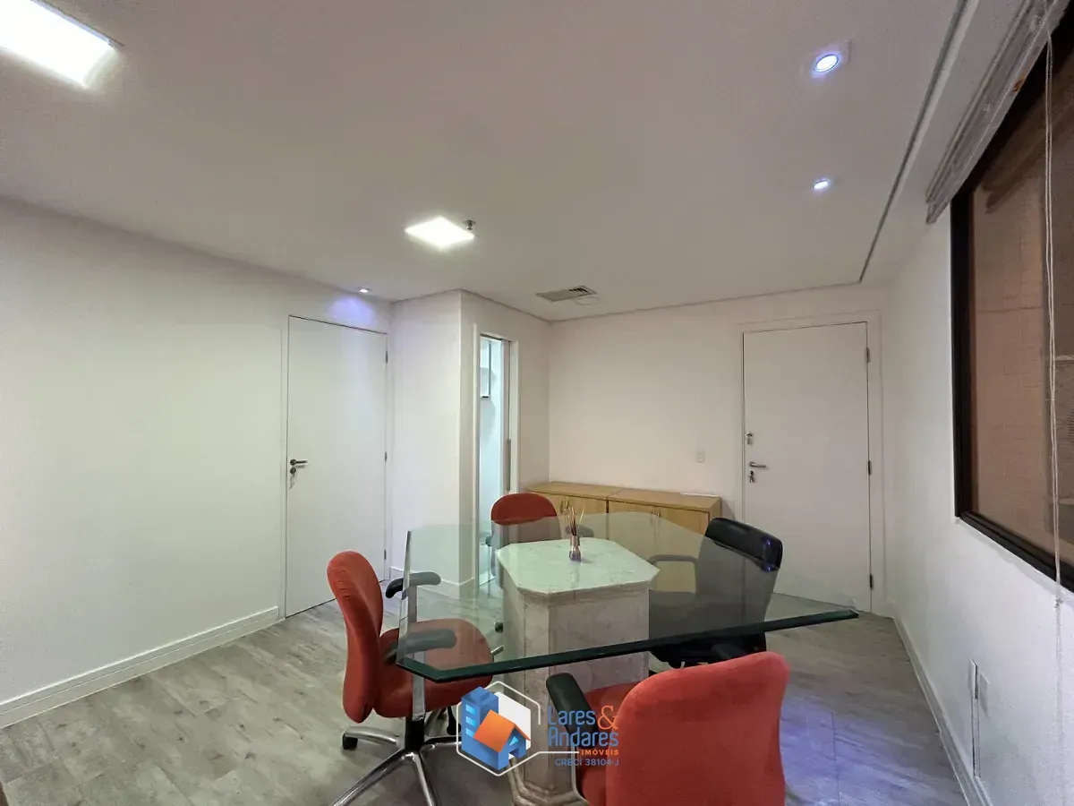 Imagem Conjunto comercial para venda em Vila Olímpia, 64m²