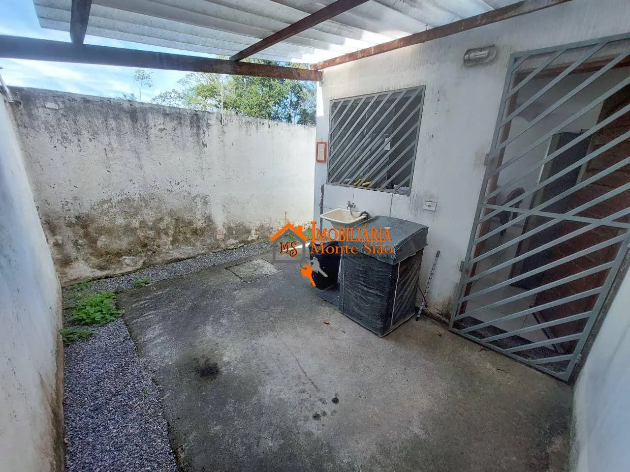 Imagem Sobrado com 2 dormitórios à venda, 100 m² por R$ 500.000,00 - Parque Piratininga - Itaquaquecetuba/SP